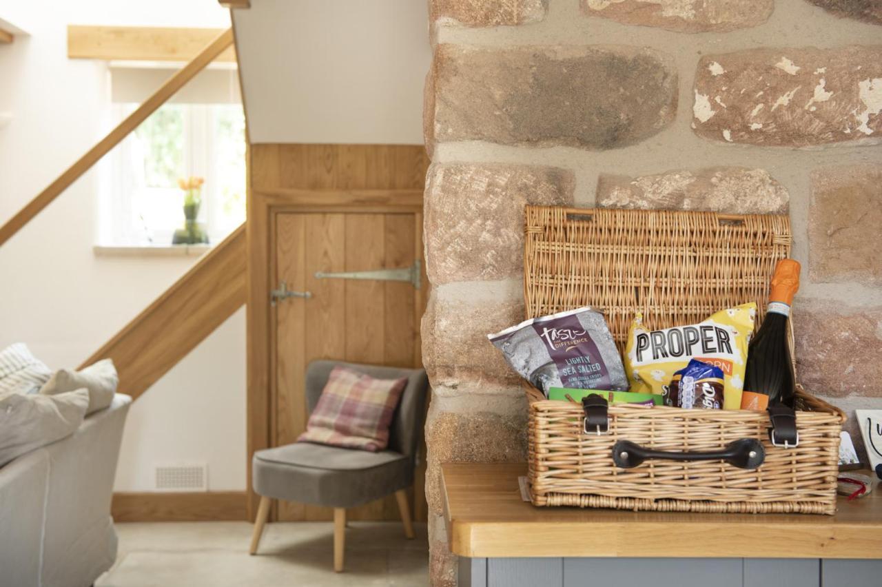 Luxurious Barn Conversion Oakamoor Eksteriør billede