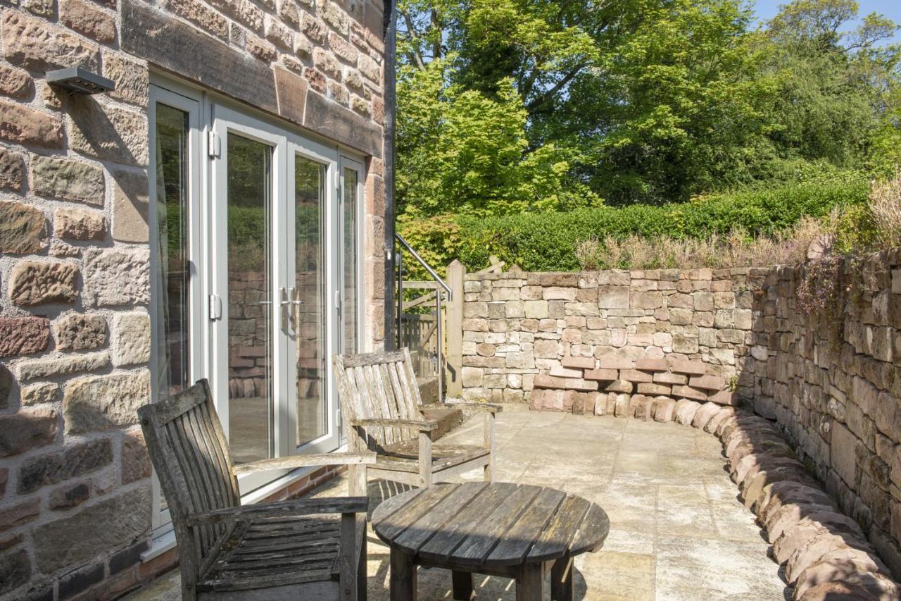 Luxurious Barn Conversion Oakamoor Eksteriør billede